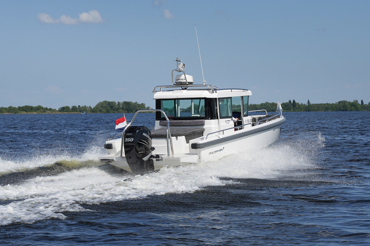 foto: 21 Axopar 28 Cabin