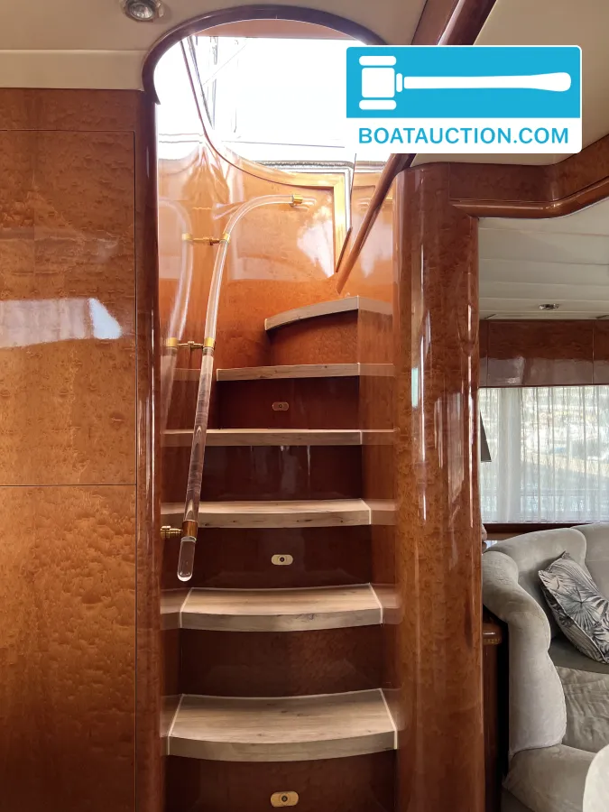 foto: 9 Horizon Elegance 82S