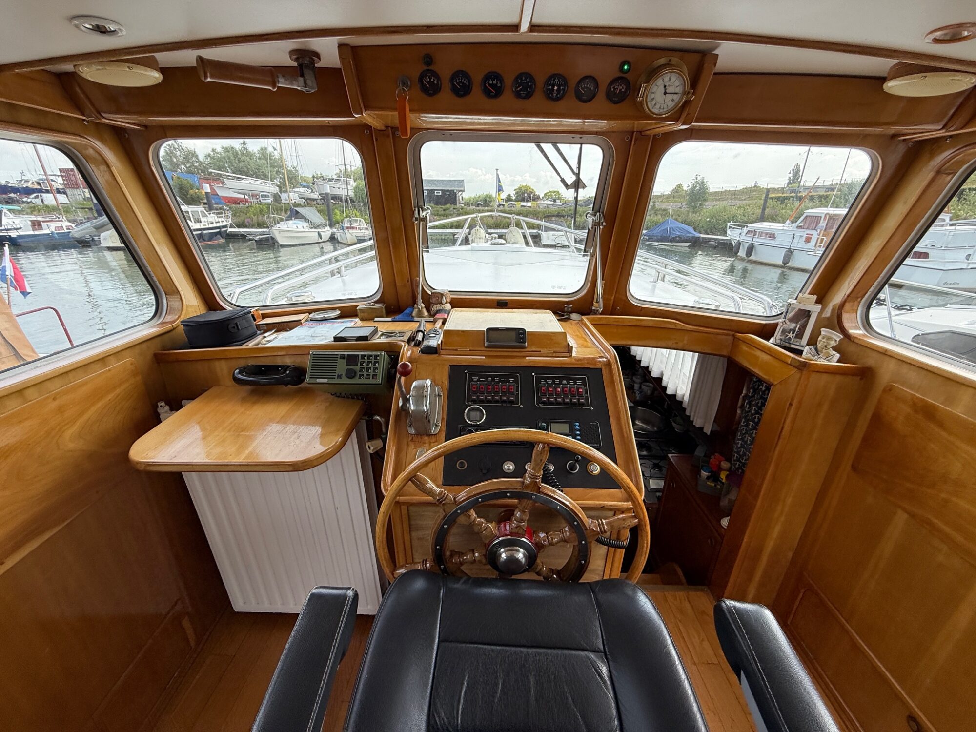 foto: 17 Damen Damen Vlet 12.00 OK