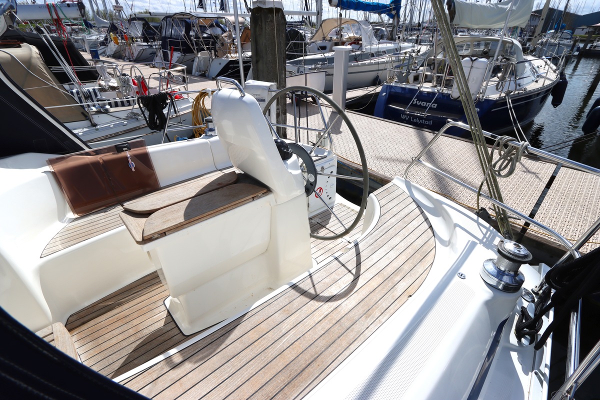 foto: 15 Bavaria  30 Cruiser