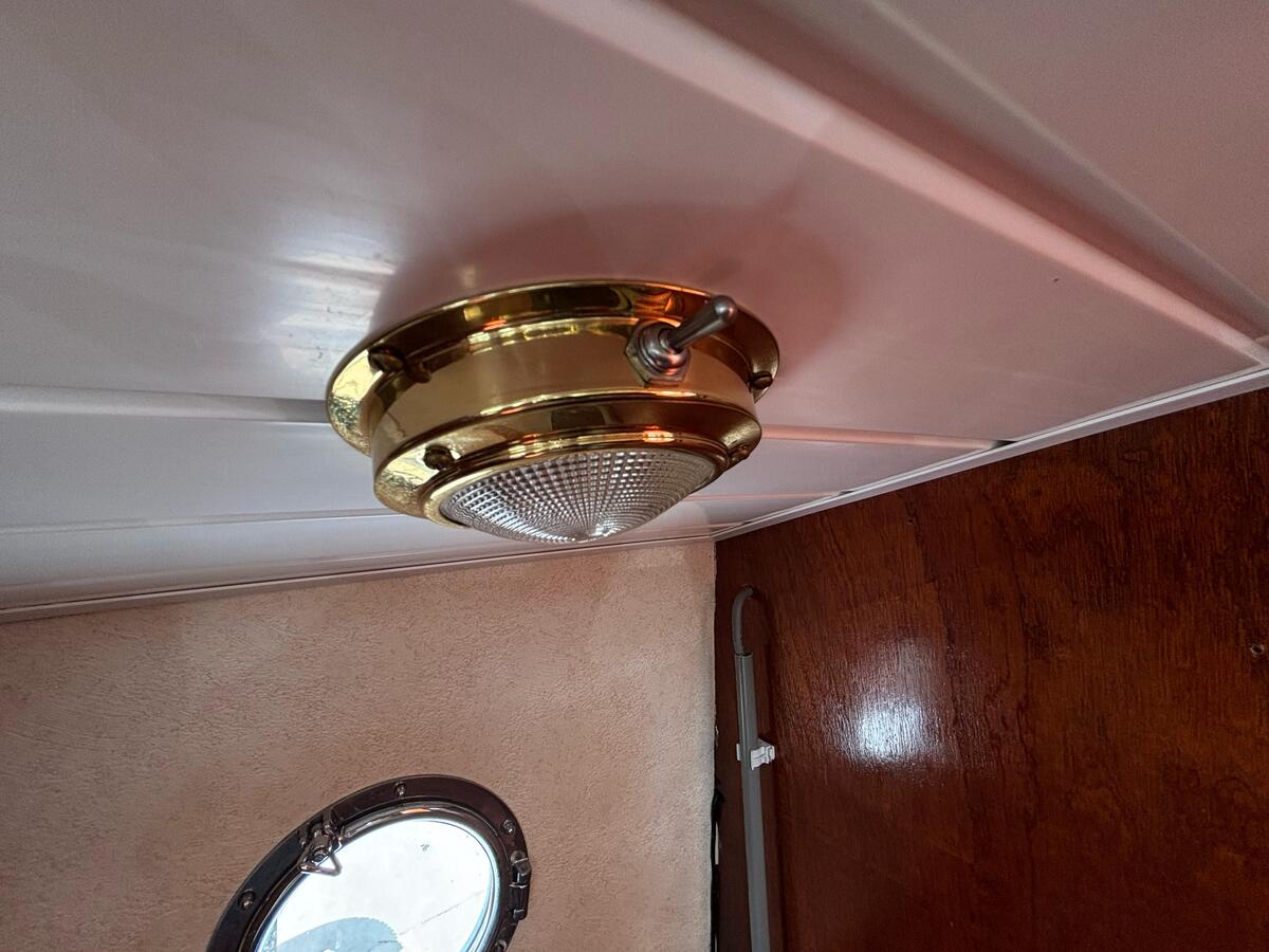 foto: 13 Curtevenne 750
