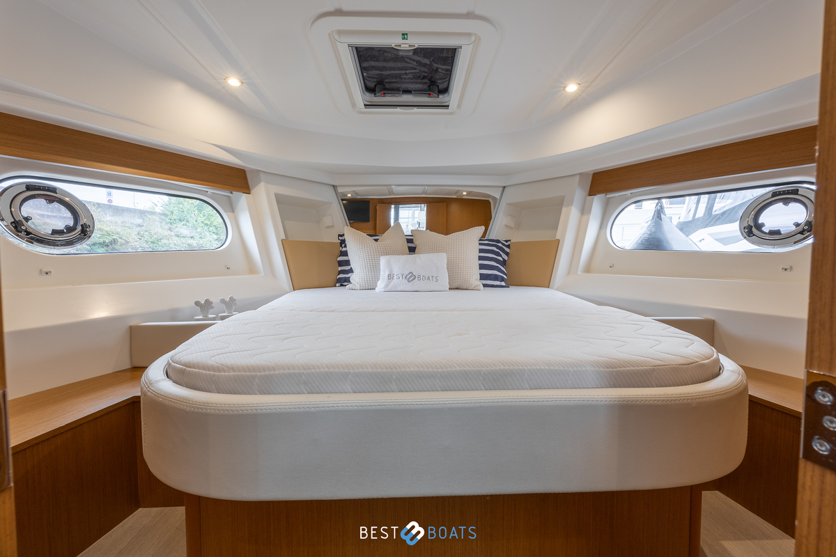 foto: 18 Beneteau Swift Trawler 30 