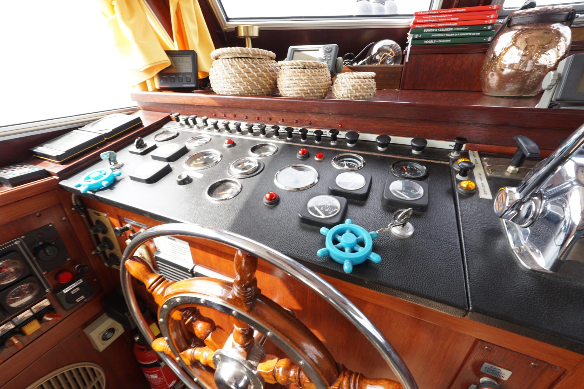 foto: 35 Lowland Lowland Rondspant Kruiser 13.00 AK Cabrio