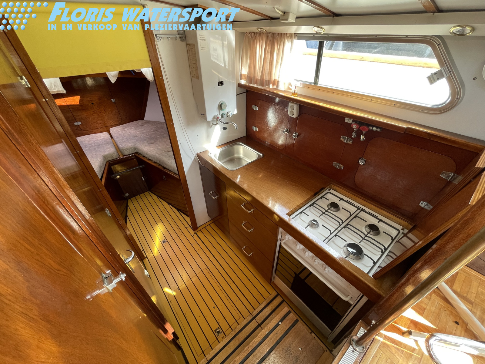 foto: 9 Cupido 1250 Trawler