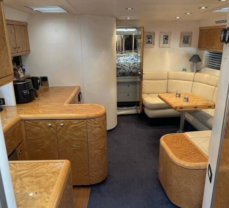 foto: 5 Sunseeker  Camargue 55