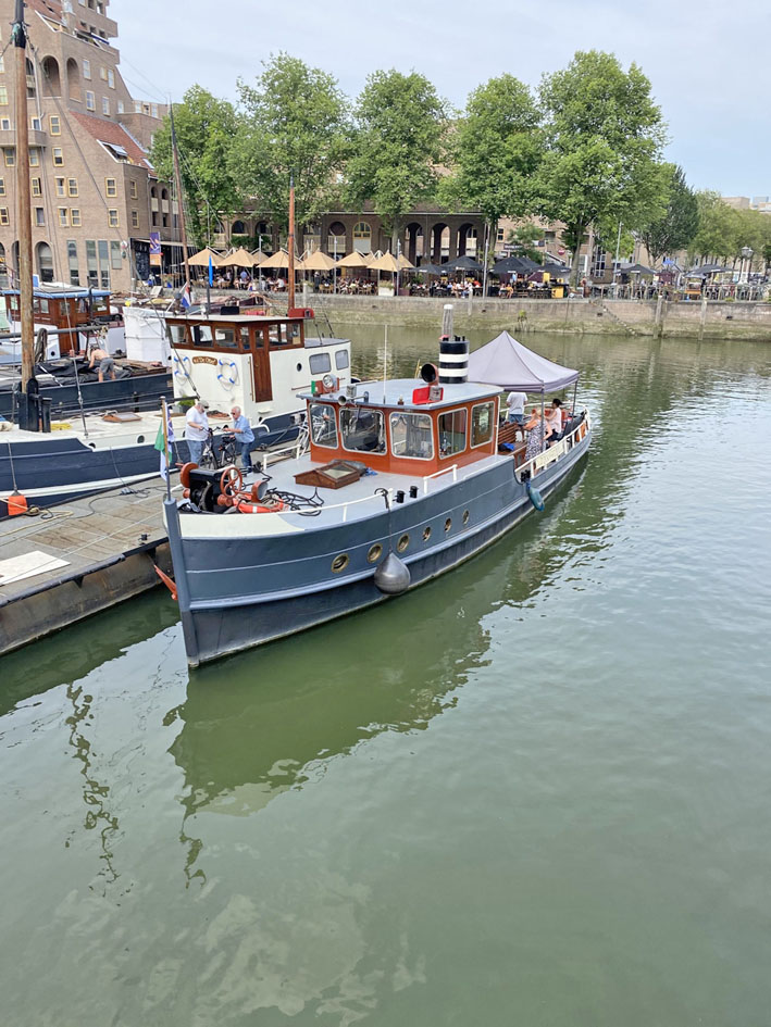 foto: 15 Dockyard 13, Motor tender