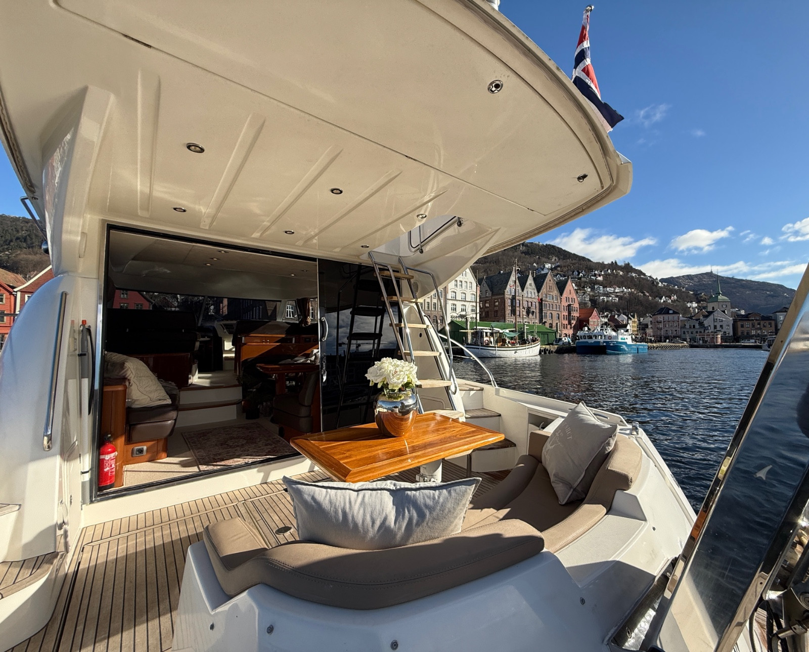 foto: 13 Jeanneau Prestige 50
