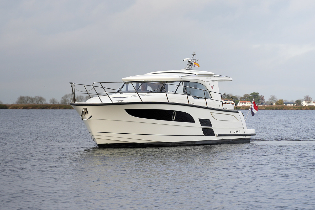 foto: 36 Marex 330 Scandinavia (2024)