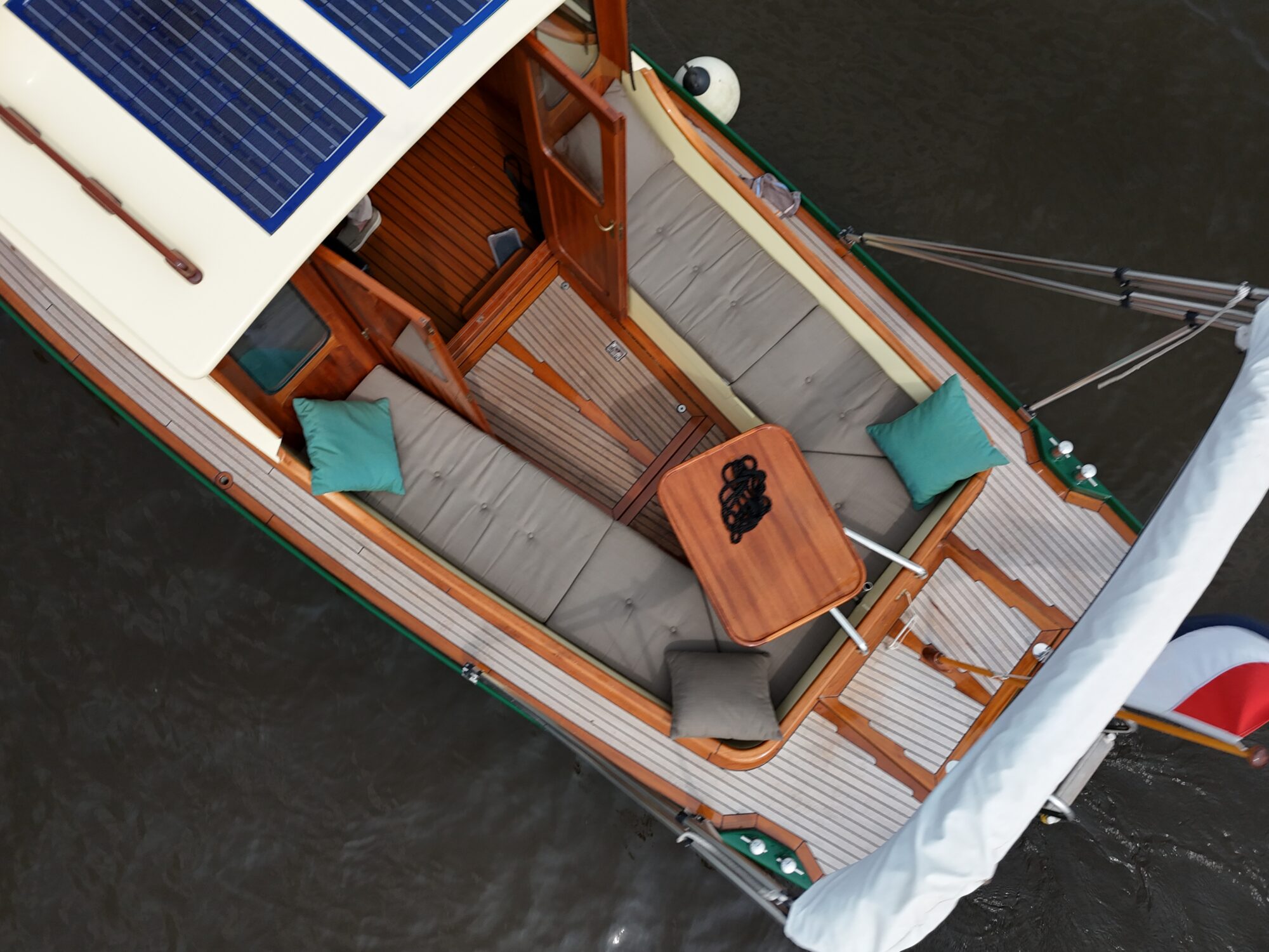 foto: 11 Euroship Eurosloep 7.70 OK