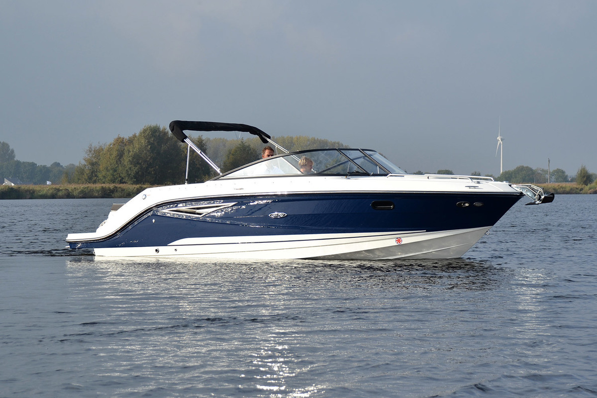 foto: 32 Sea Ray Sun Sport 250