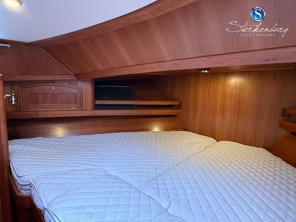 foto: 16 Sabre Yachts Sabreline 47