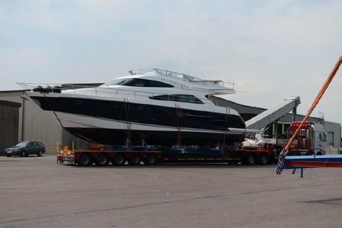 foto: 6 Fairline Squadron 65