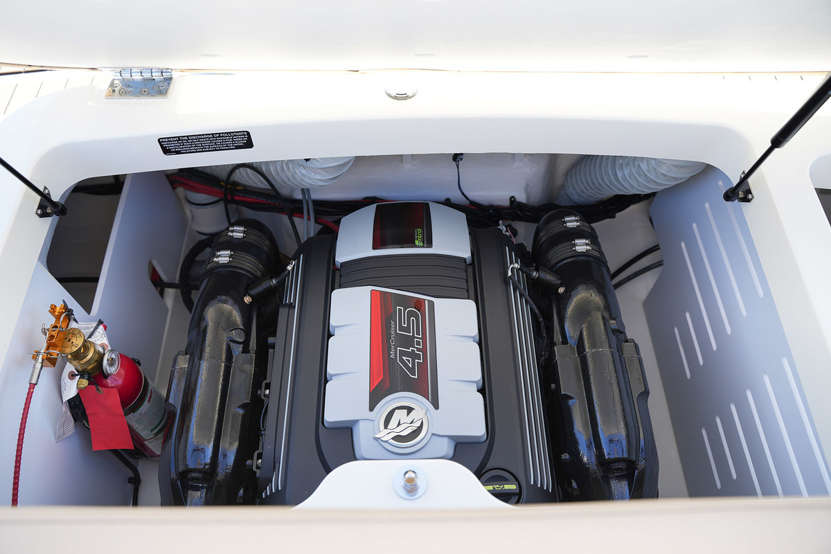 foto: 22 Sea Ray SPX 210
