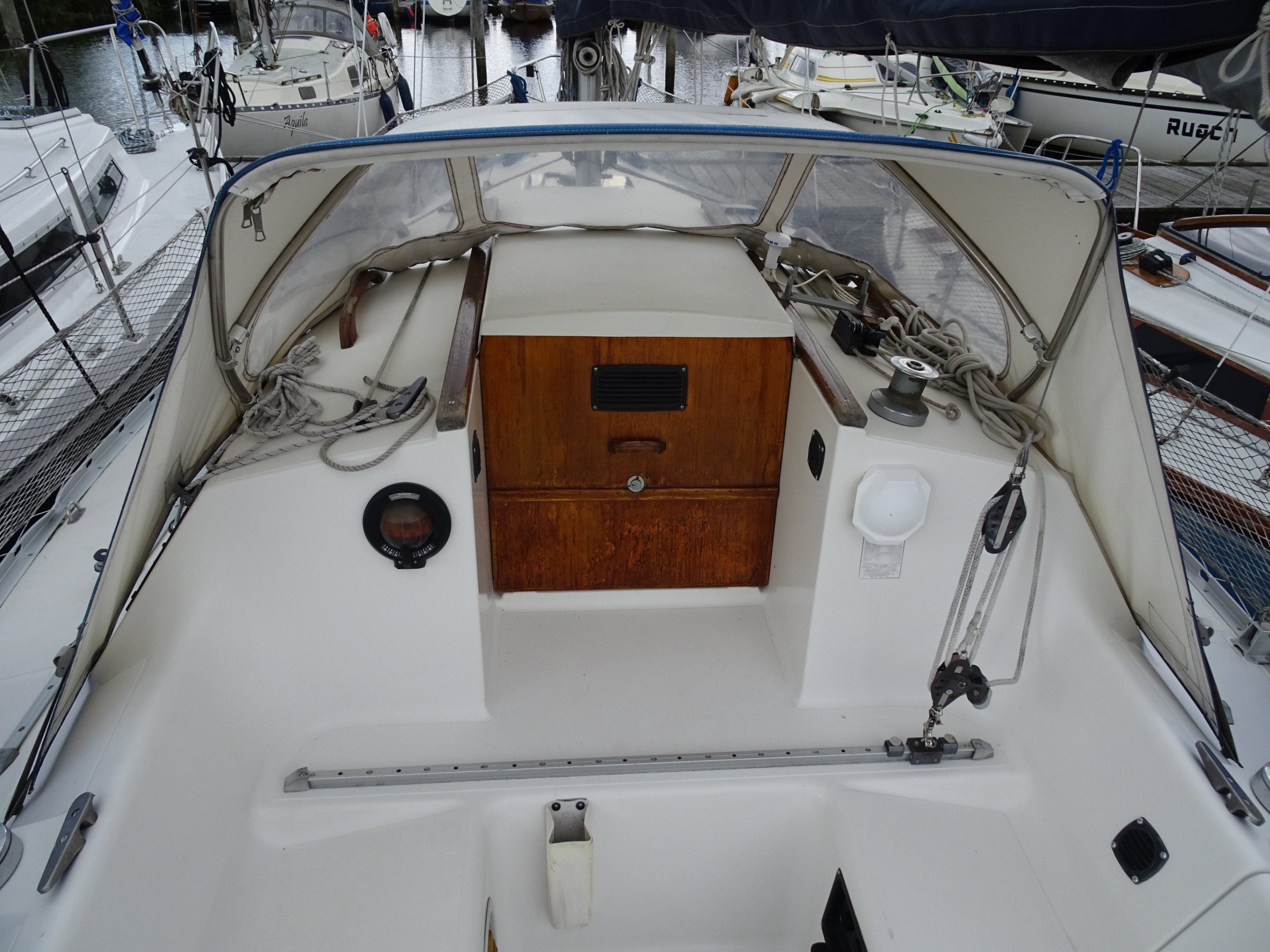 foto: 11 Jeanneau Fantasia 27