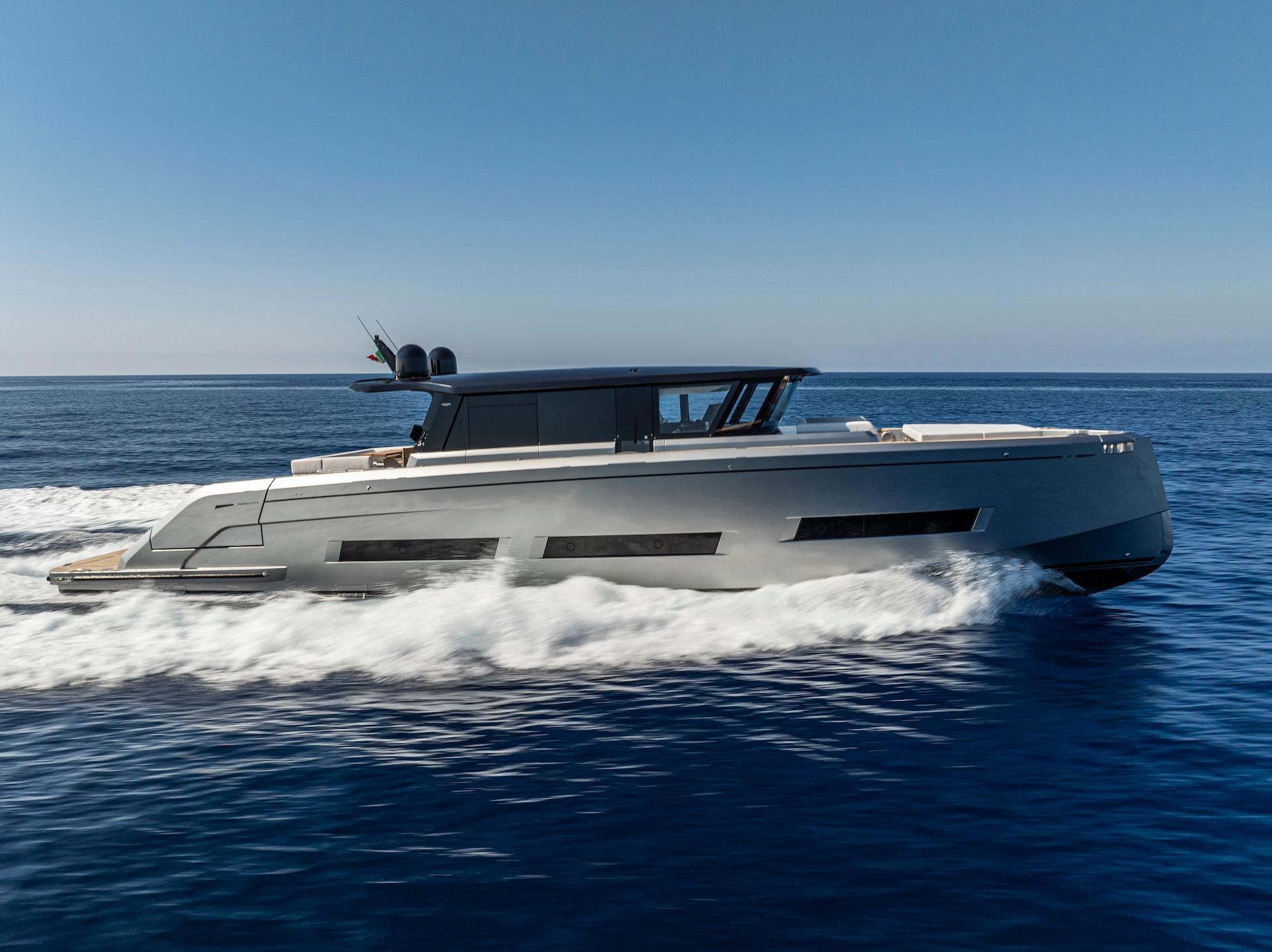 foto: 18 Pardo Yachts GT 75