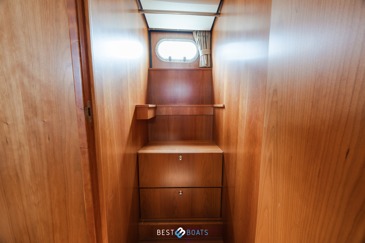 foto: 23 Linssen Grand Sturdy 43.9 AC
