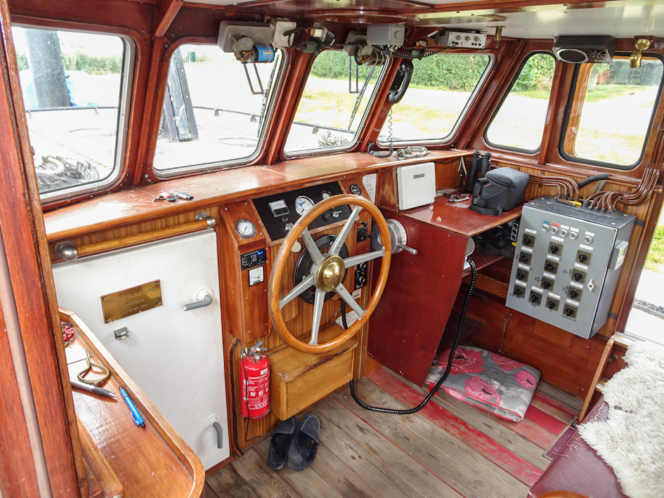 foto: 19 Varend Woonschip ex RWS vlet 14.78