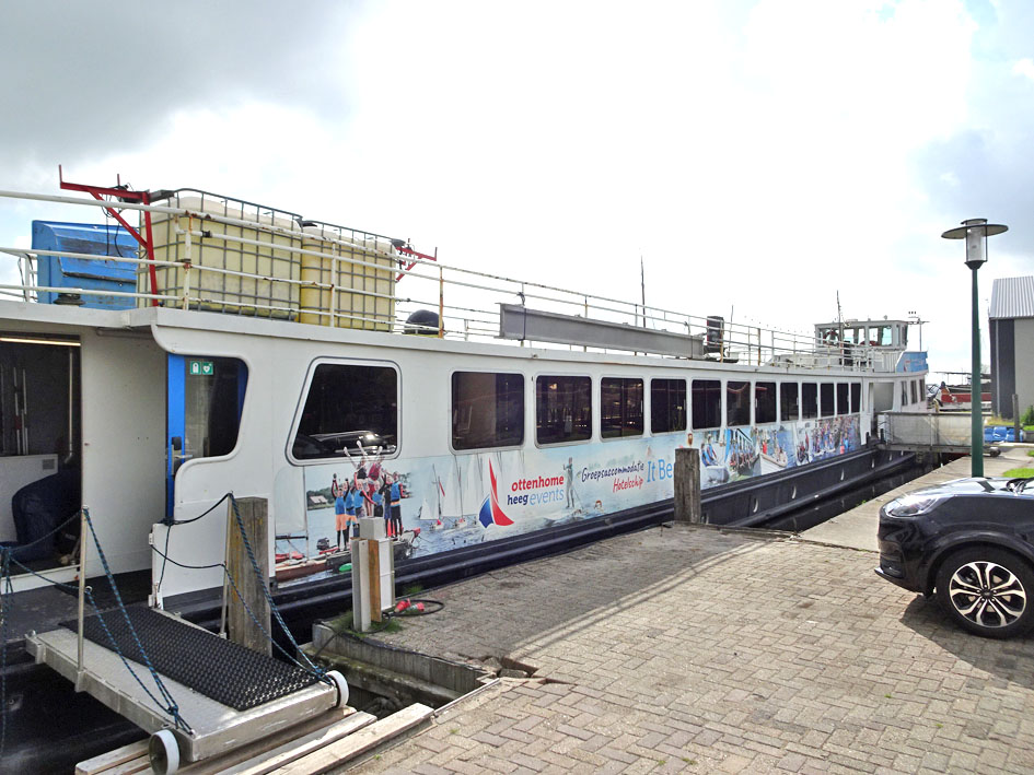 foto: 25 Accommodatie / Hotelschip met UBC