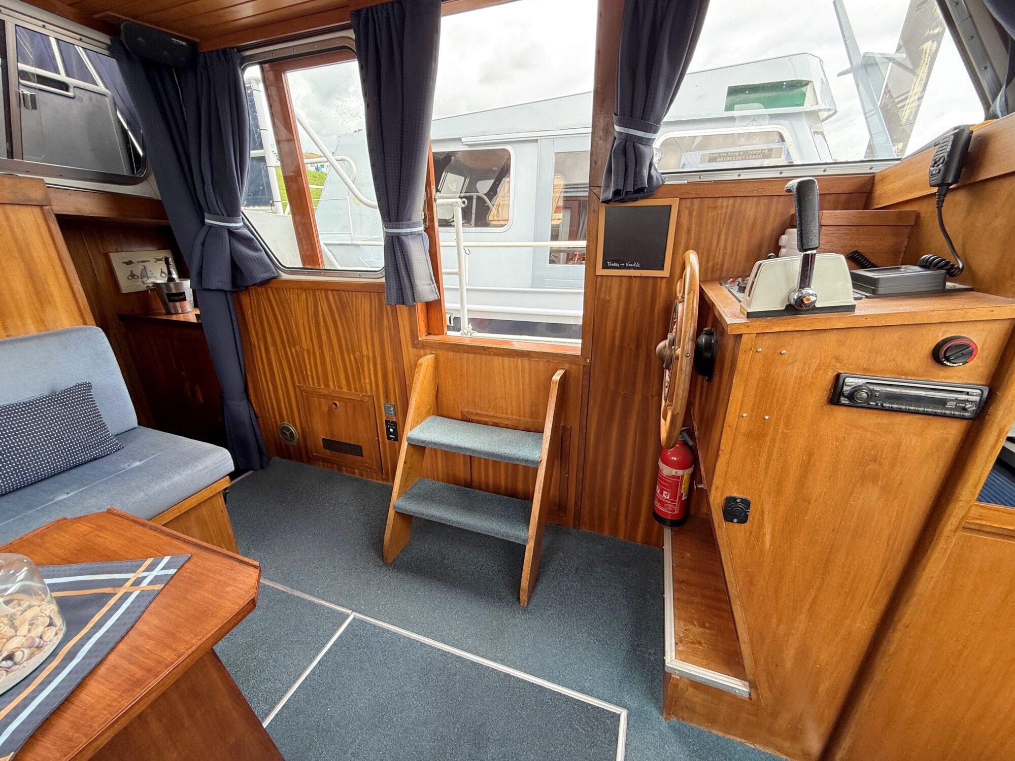 foto: 12 Hollandia Hollandia 10.00 AK Cabrio