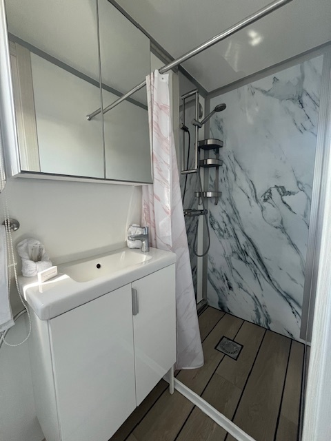 foto: 16 Nordic Season 47 Sea37 CE-C Houseboat