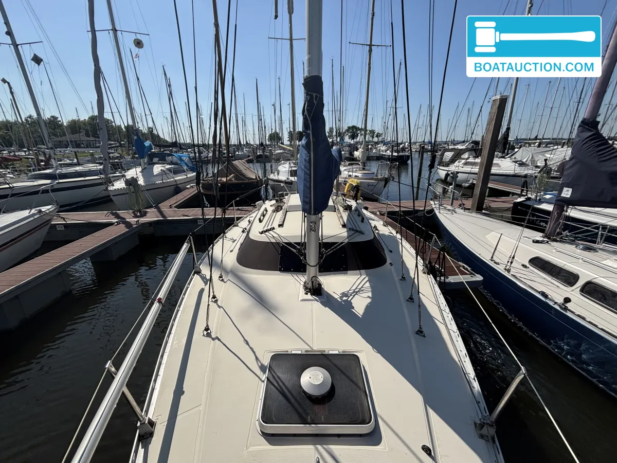foto: 5 Jeanneau Fantasia 27