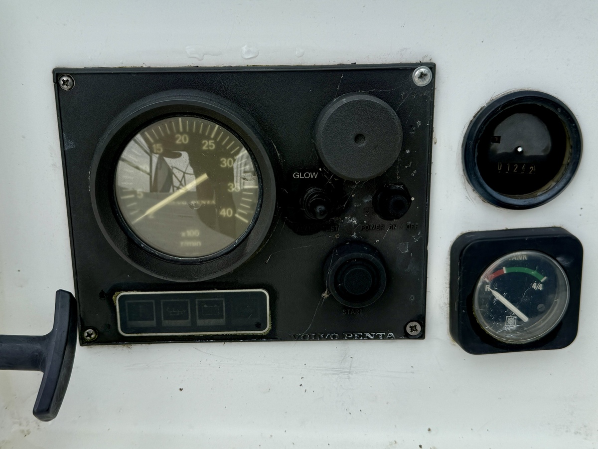foto: 11 Beneteau Oceanis 321