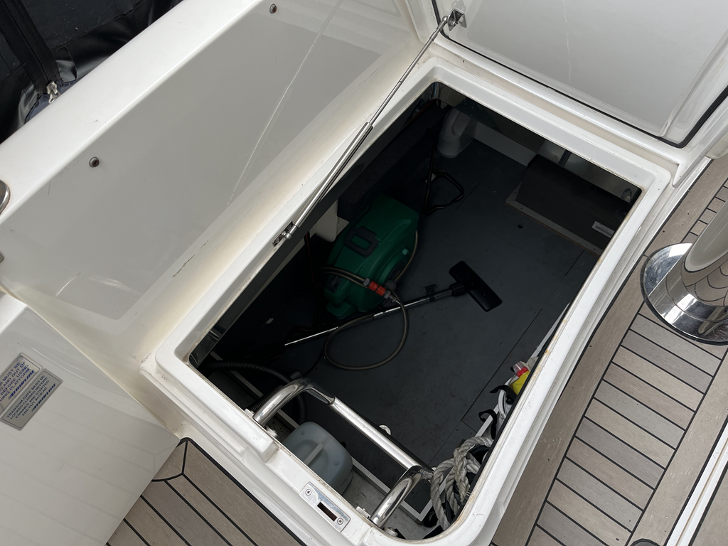 foto: 8 Fairline Squadron 55