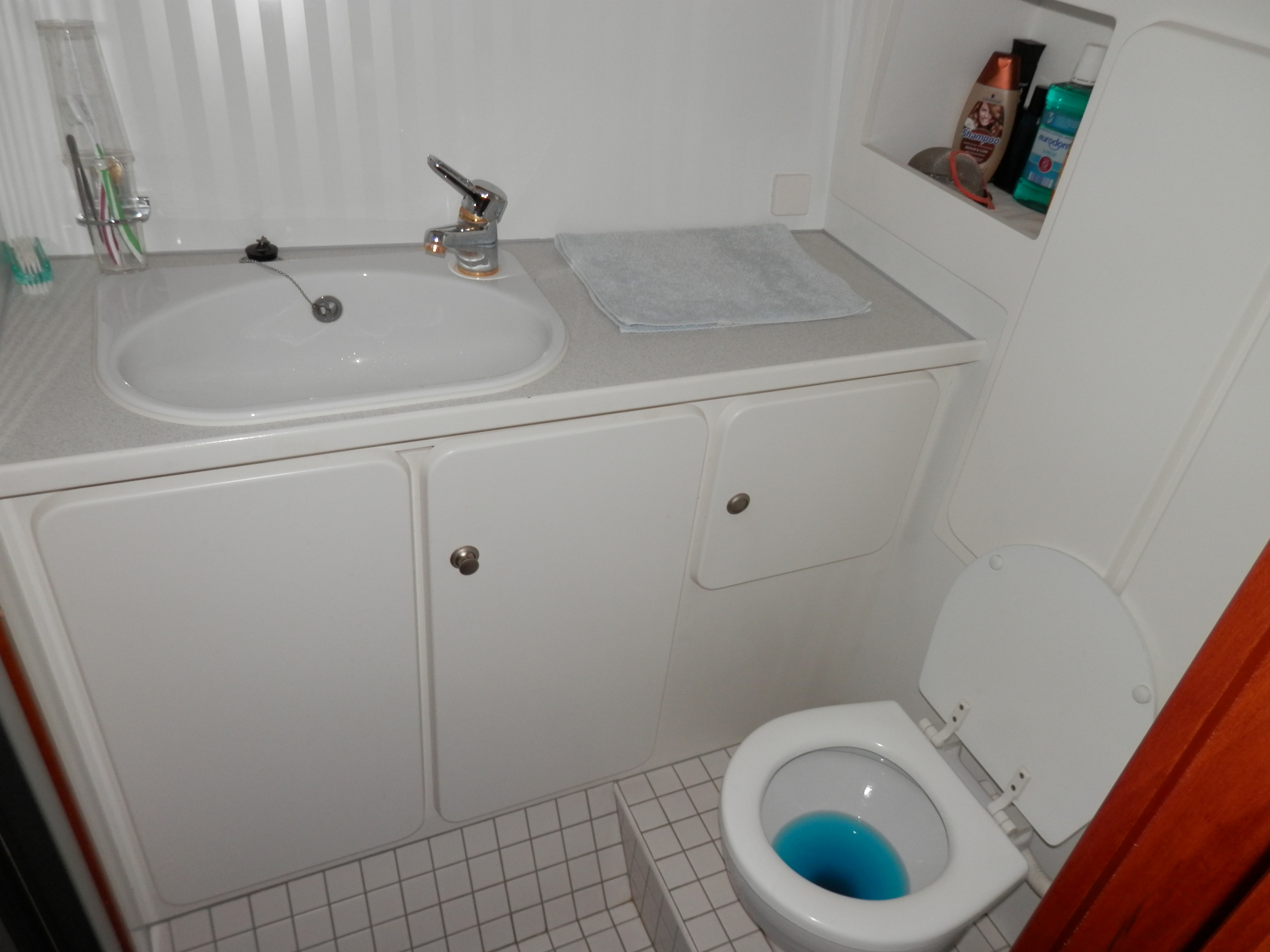 foto: 18 Linssen 380 Dutch Sturdy AC Twin