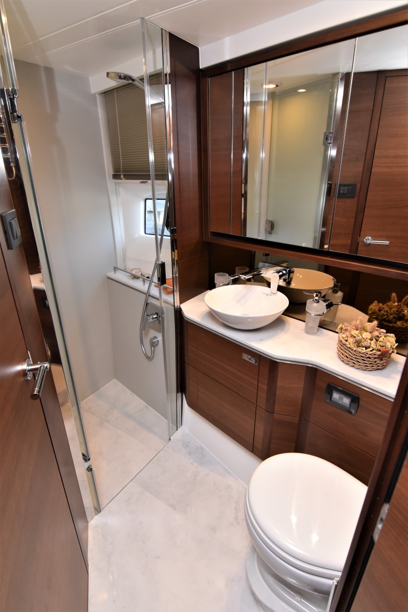 foto: 14 Princess  F55