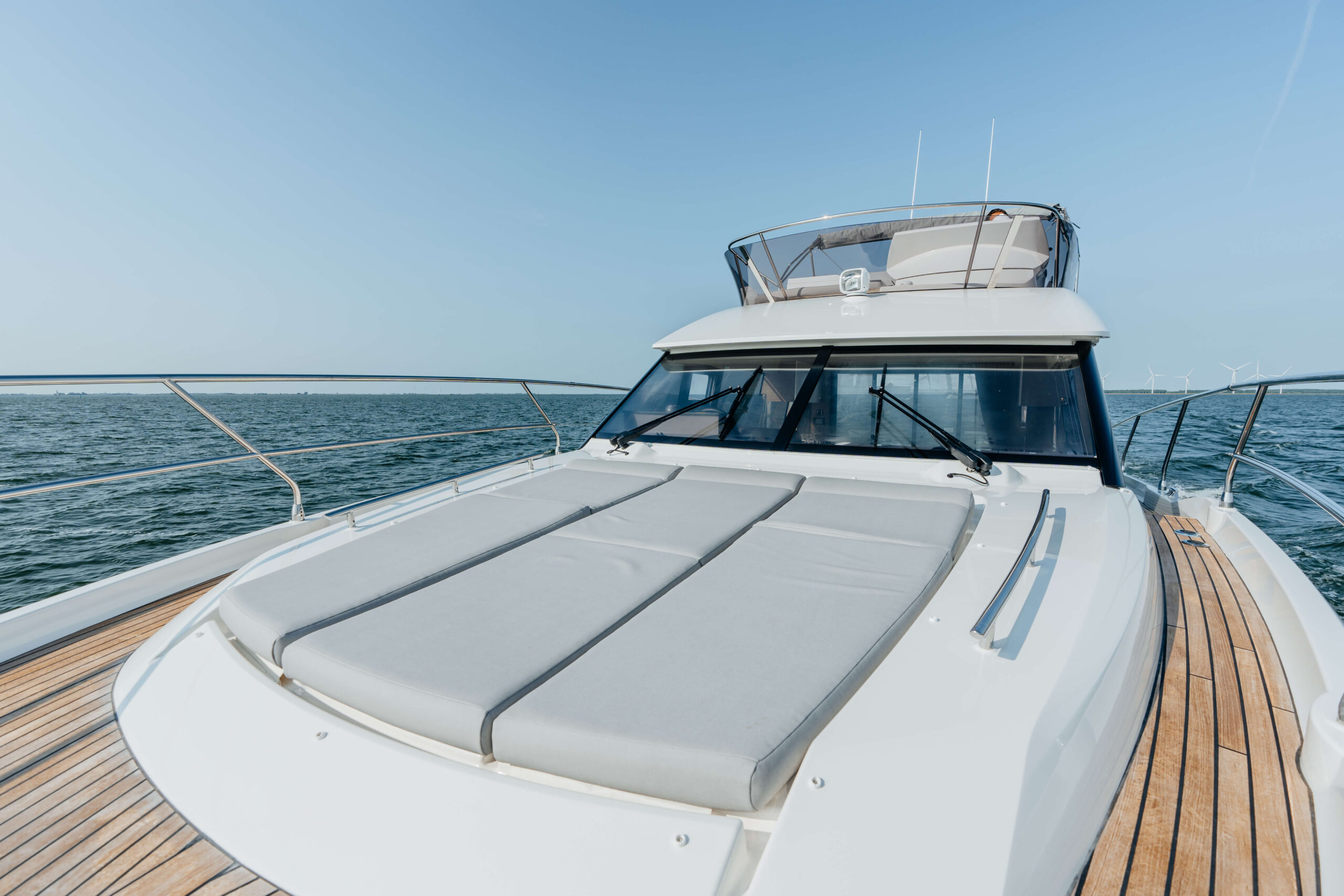 foto: 10 Prestige 420