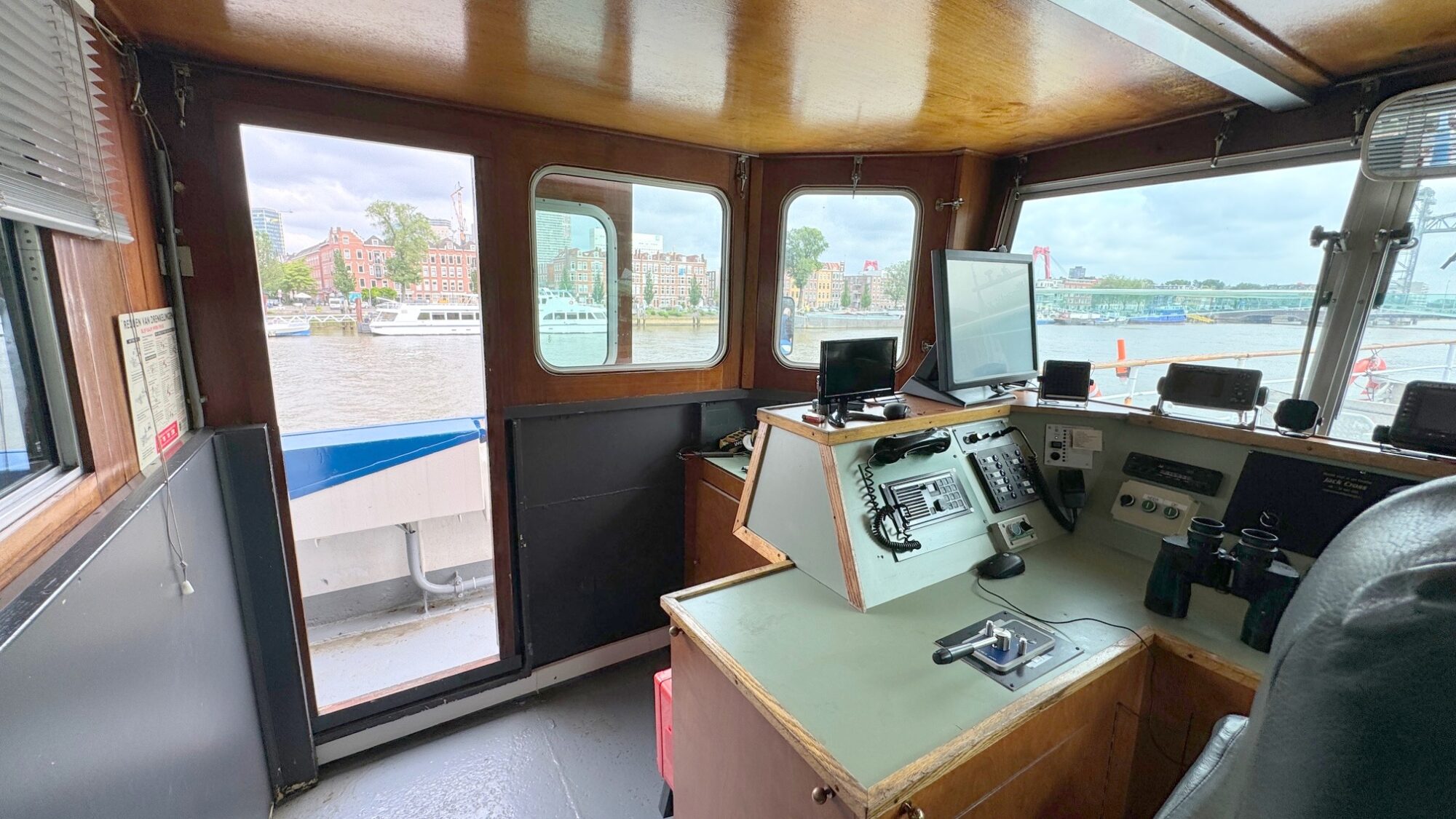 foto: 13 van der Werff Van der Werff Passagiersschip 50.00 VS