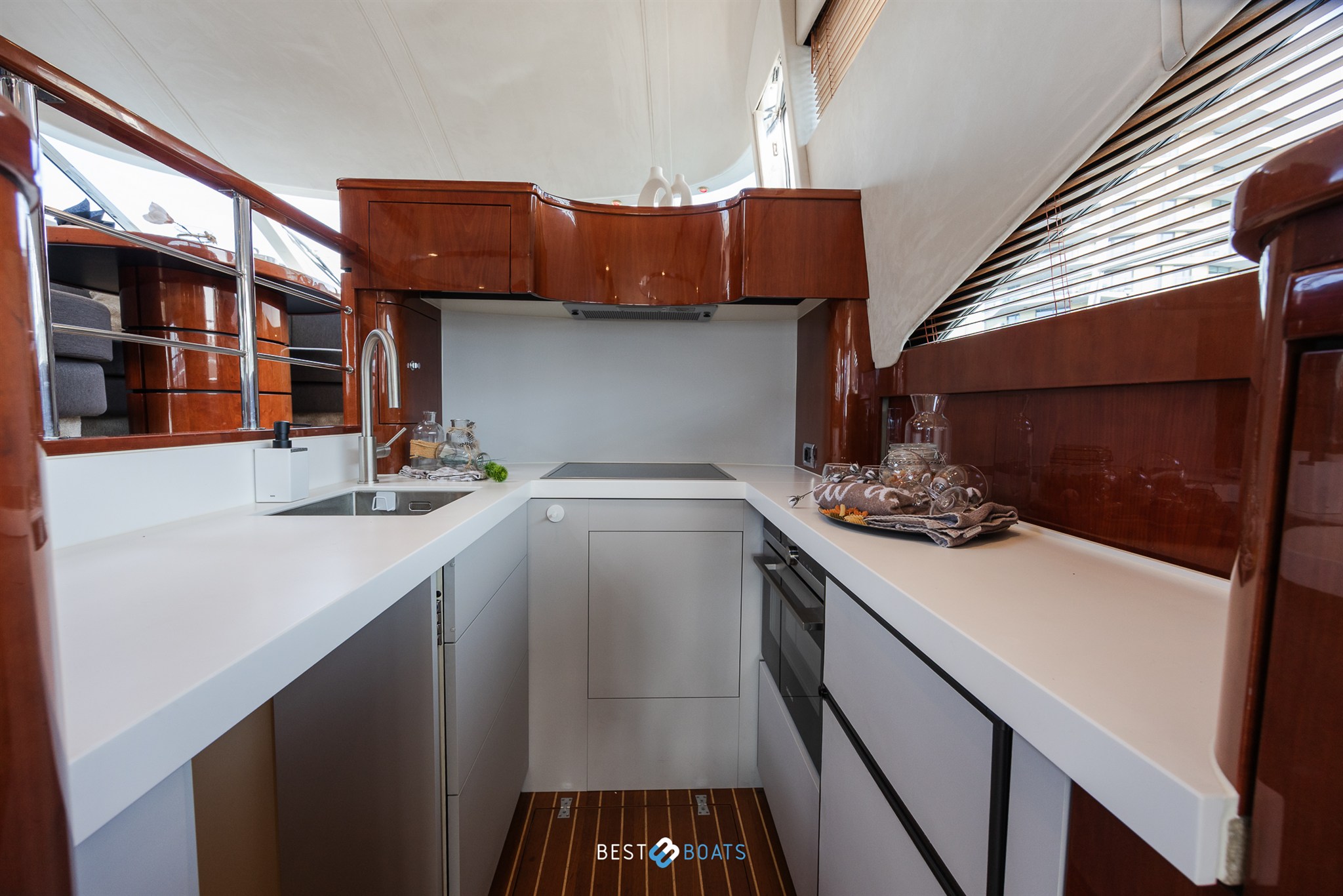 foto: 37 Fairline 58 Squadron