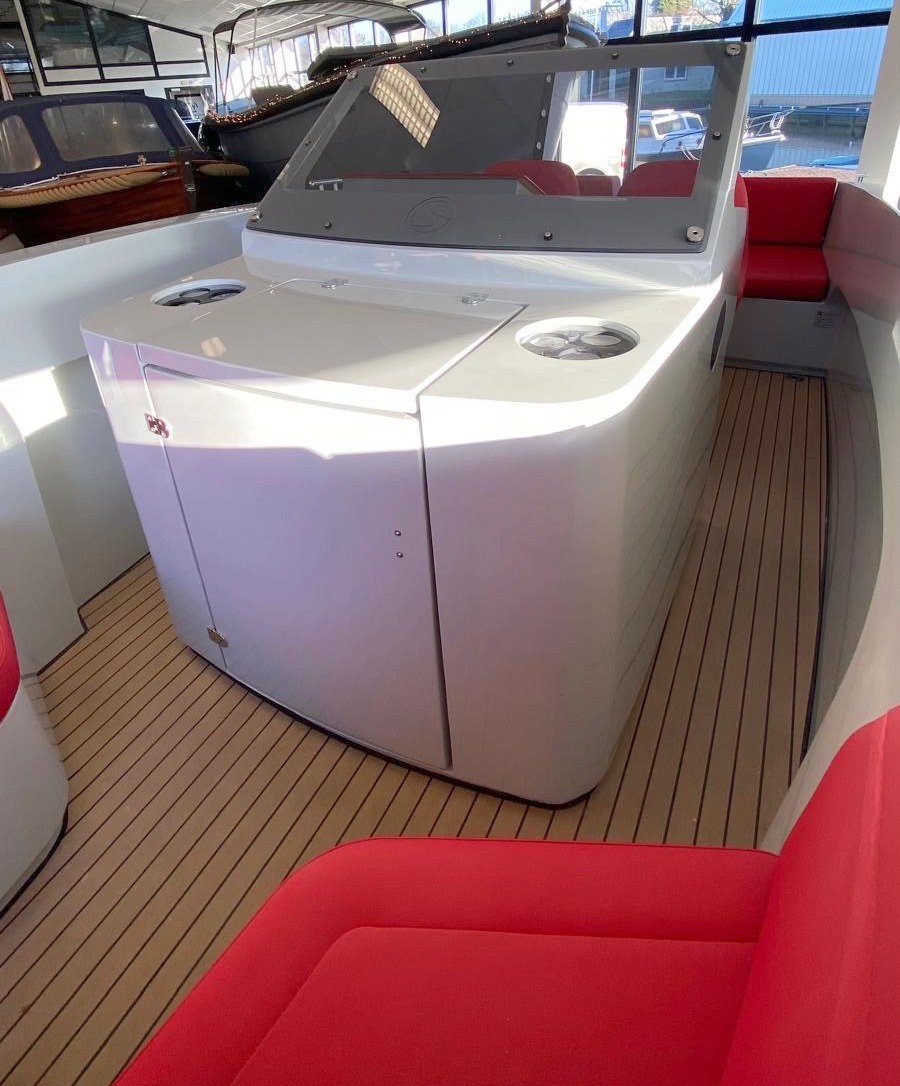 foto: 8 Salut Salut 29 CC