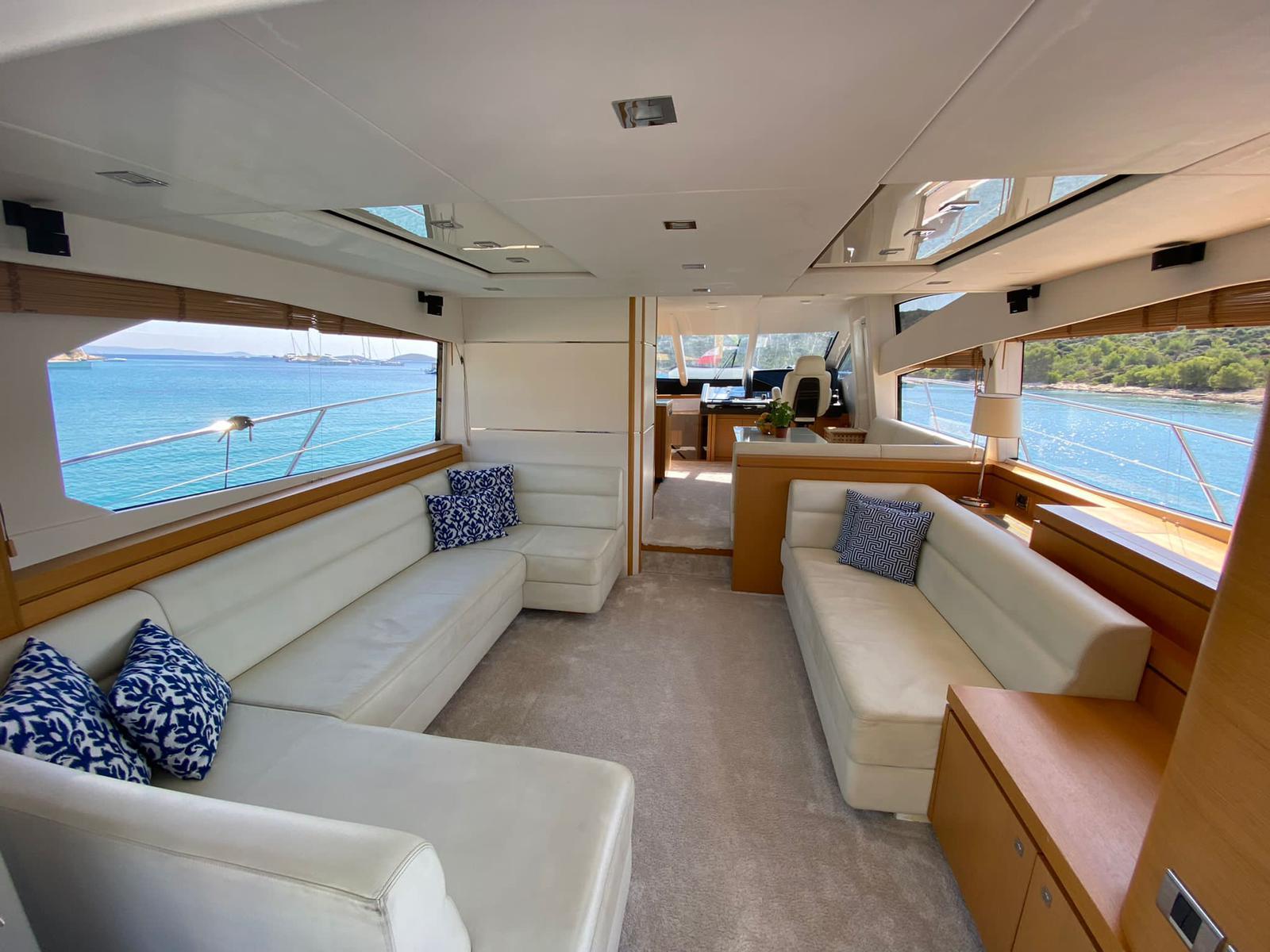 foto: 11 Sunseeker Manhatten 63