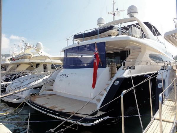 foto: 6 Princess 95 Motor Yacht