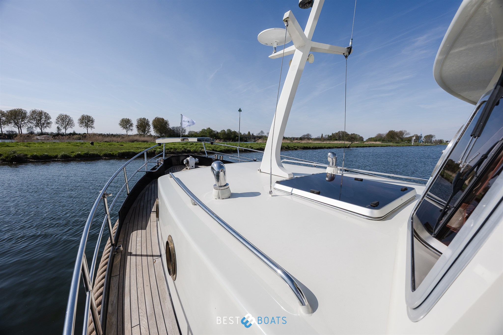 foto: 12 Linssen St. Jozef 1050 Salon