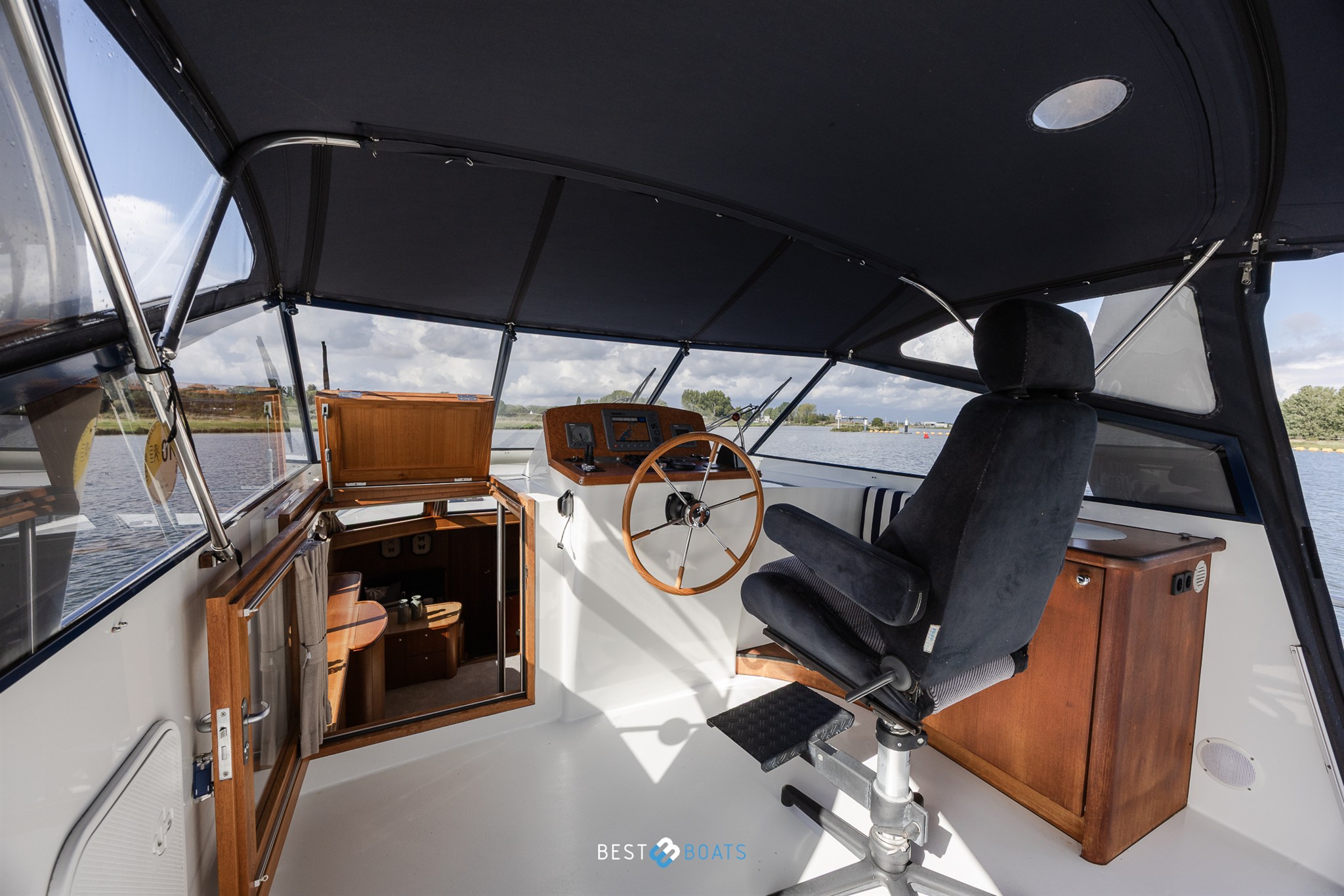 foto: 13 Linskens Catfish 1500
