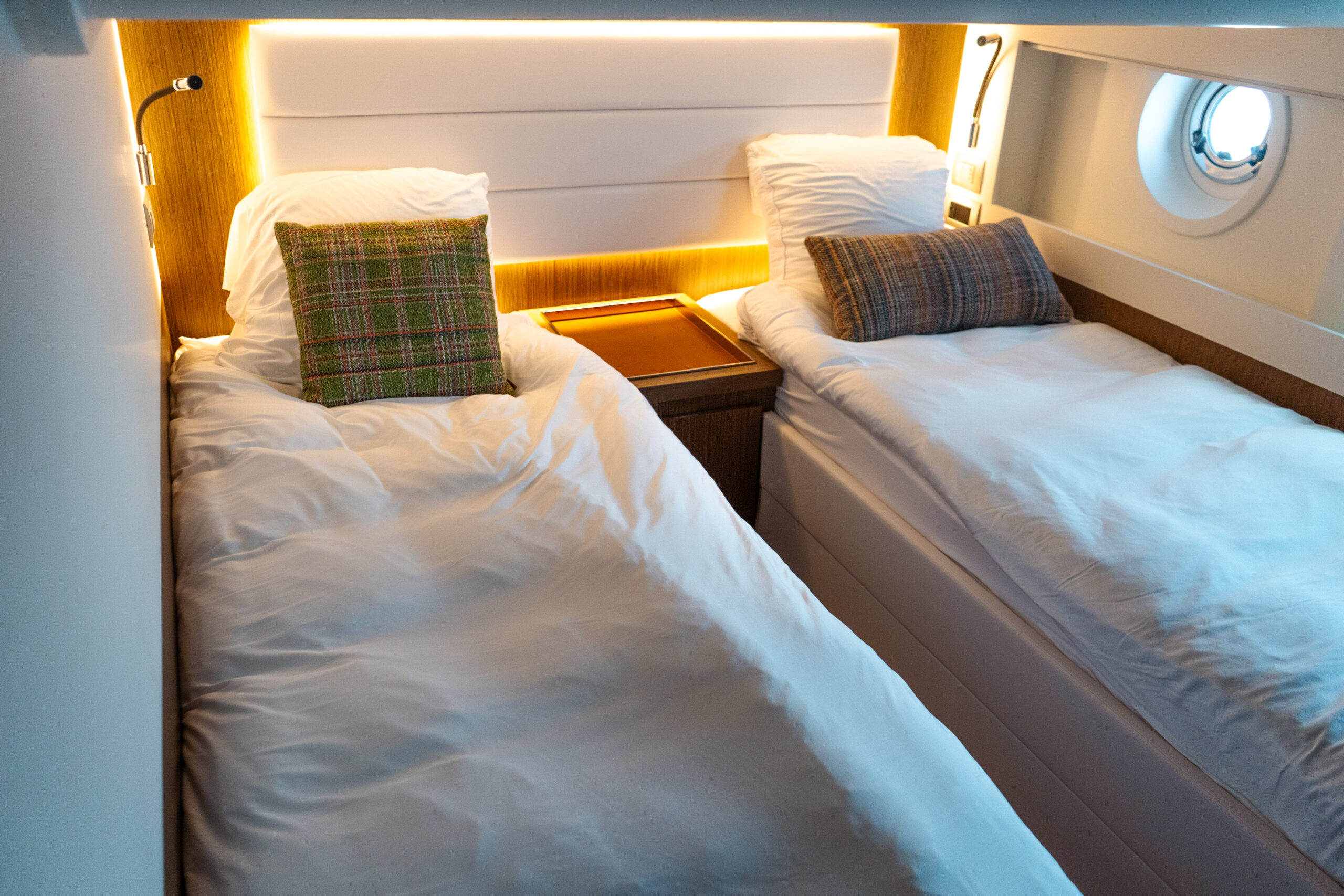 foto: 15 Solaris Power 48 Coupé