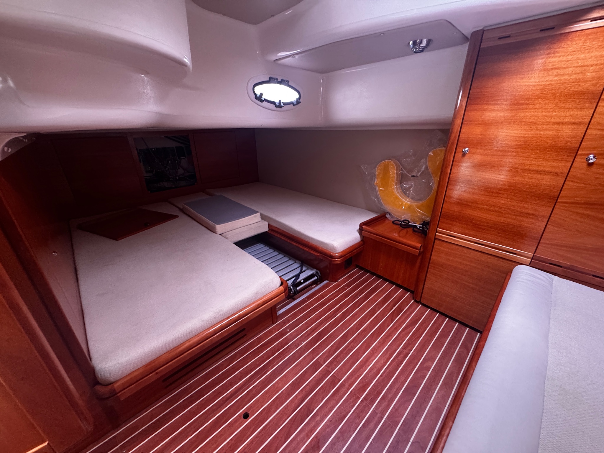 foto: 8 Bavaria 37 sport