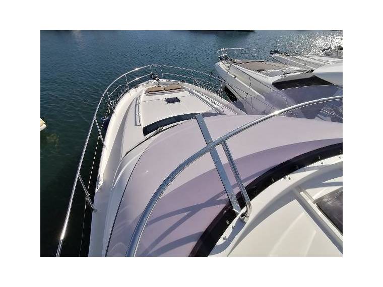 foto: 11 Prestige 60 Fly