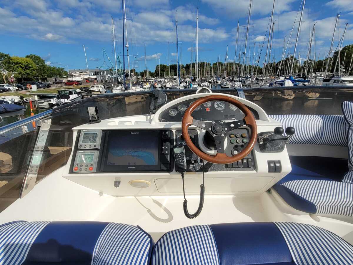 foto: 22 Princess 38
