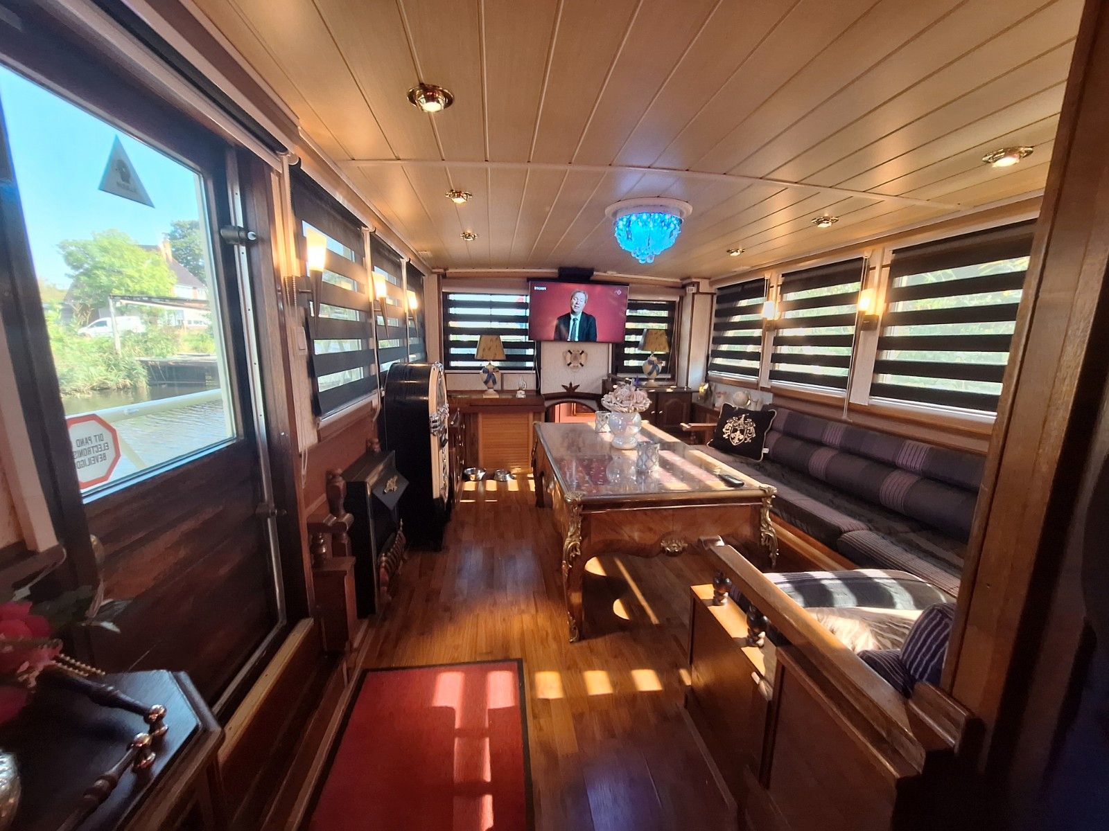 foto: 22 Motorkruiser 1800 AK