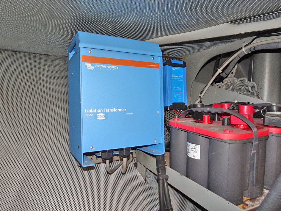 foto: 28 Luxe Motor 24.00, UBC Rijn