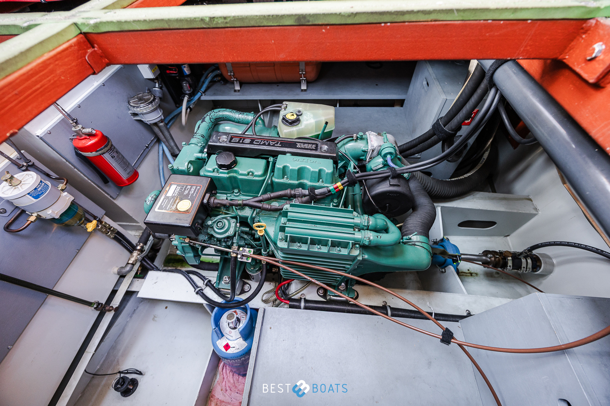 foto: 11 Linssen Grand Sturdy 380 AC 