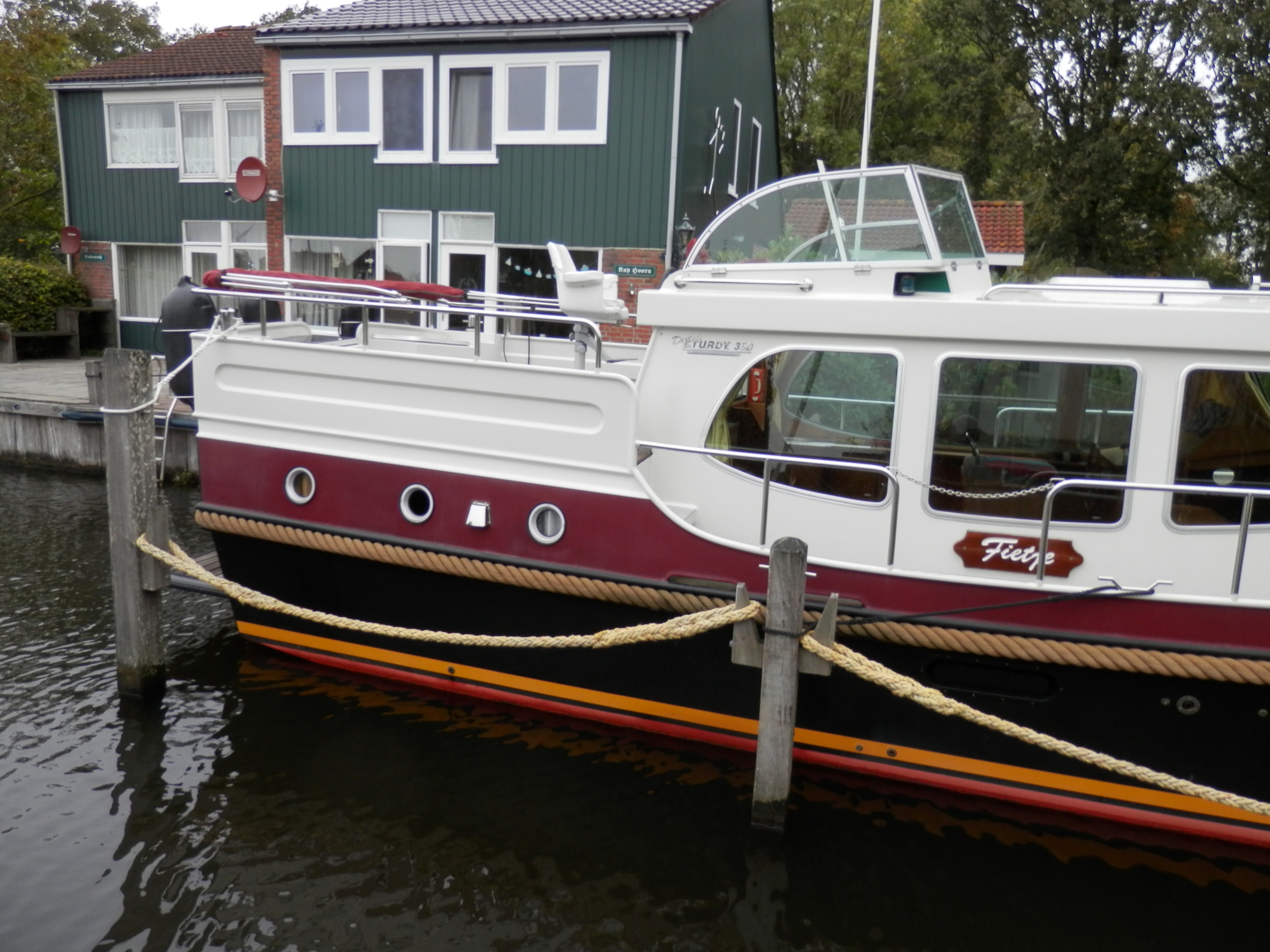 foto: 14 Linssen 380 Dutch Sturdy AC Twin