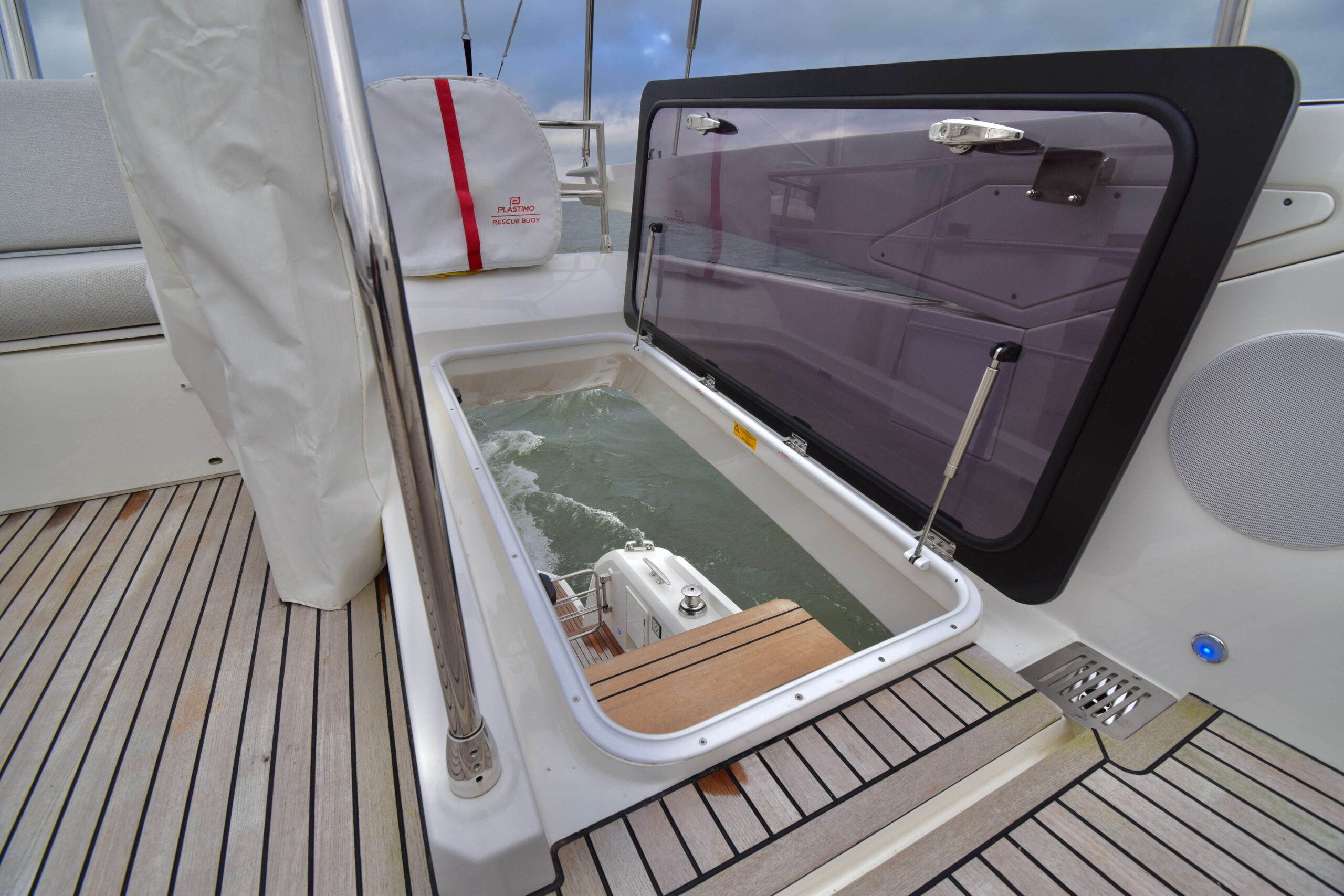 foto: 22 Prestige 590 Flybridge #49