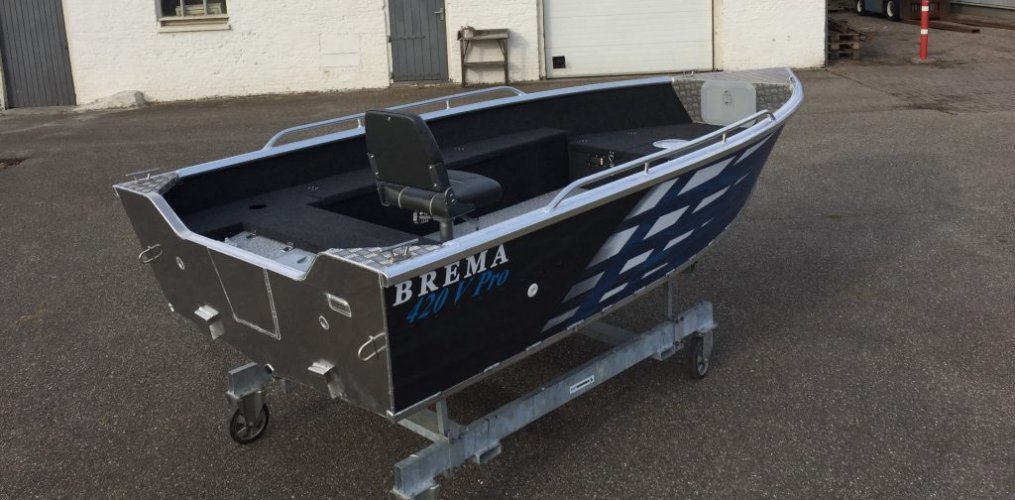 foto: 4 Brema V450 Fishing Pro