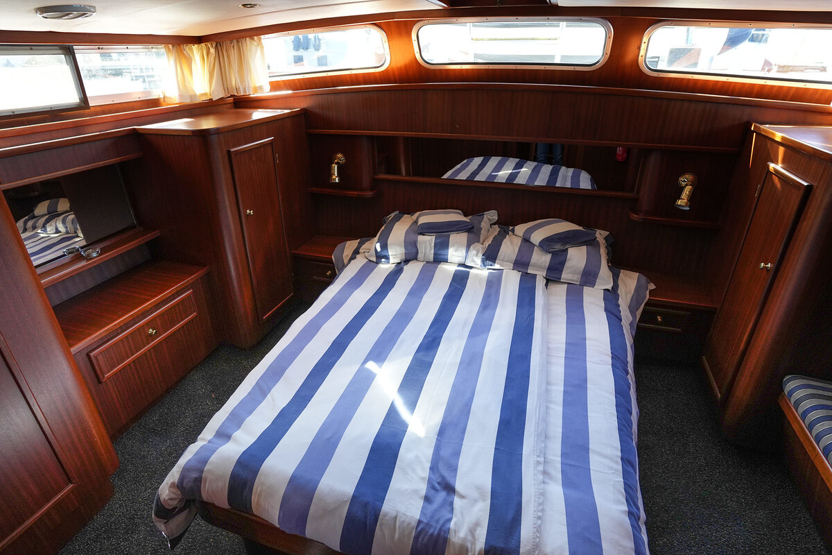foto: 25 Valkkruiser 1350 AK
