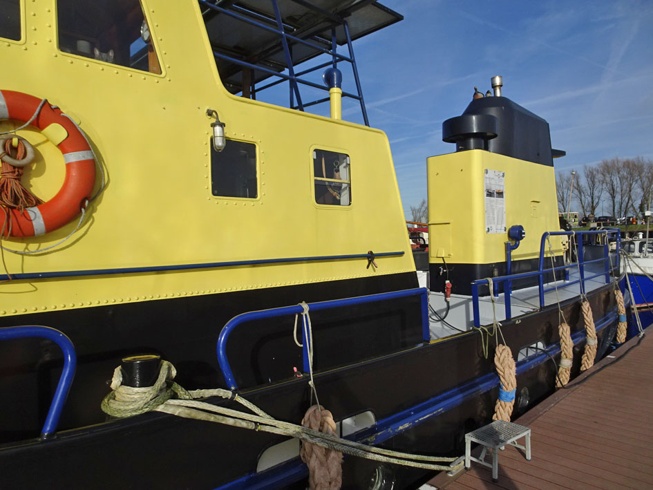 foto: 53 ex Rijkswaterstaat / Varend Woonschip 23.23, CBB Rijn