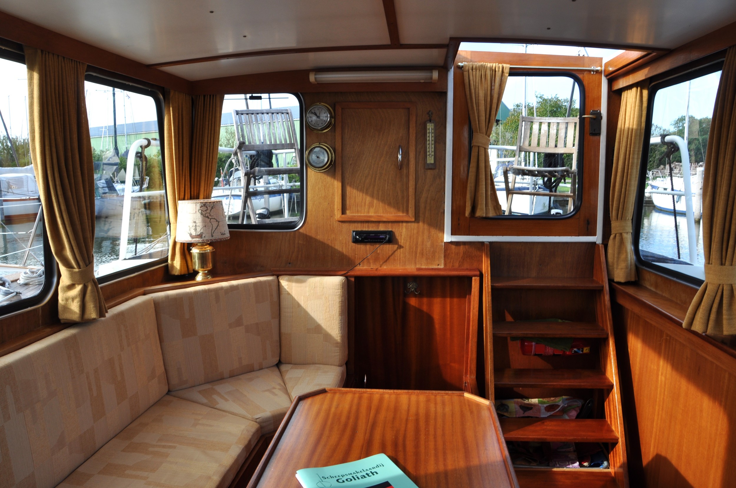 foto: 8 Linssen - Sint Jozef Vlet 950 Salon AK